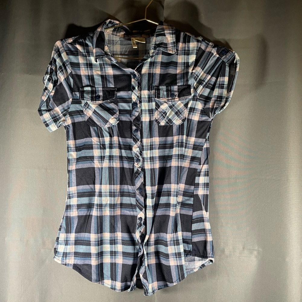 Passport girls, flannel, blue and white short sleeve shirt- Small